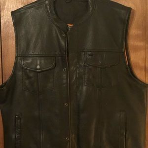 Leather vest.  XXL.  NWOT.